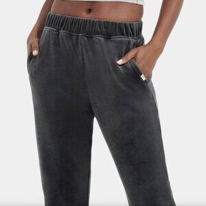 Sold out everywhere!: UGG Glennon joggers, NWOT, XS